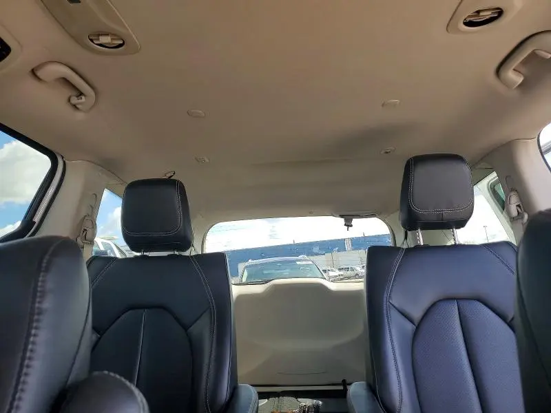 2023 CHRYSLER PACIFICA HYBRID TOURING L  