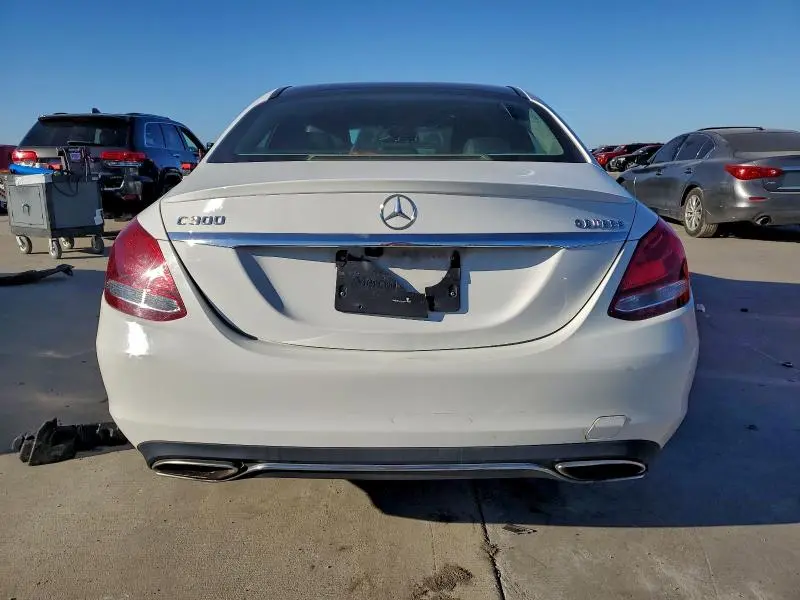 2016 MERCEDES-BENZ C 300  