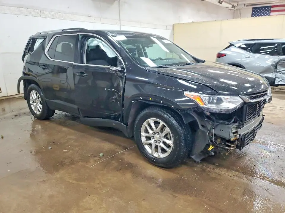 2018 CHEVROLET TRAVERSE LT  
