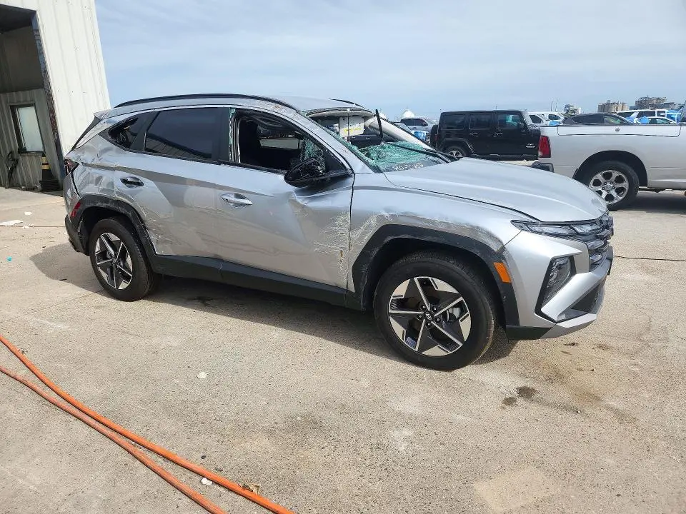 2026 HYUNDAI TUCSON SEL  