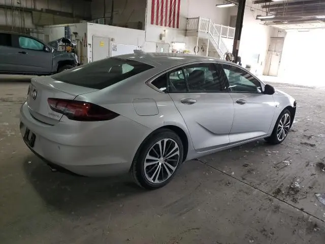 2019 BUICK REGAL ESSENCE  