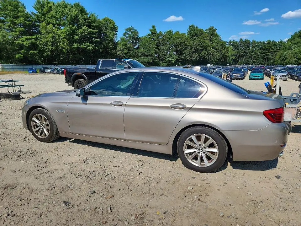 2015 BMW 528 XI  
