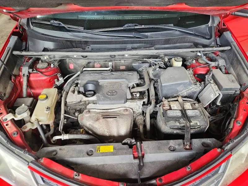 2014 TOYOTA RAV4 XLE  