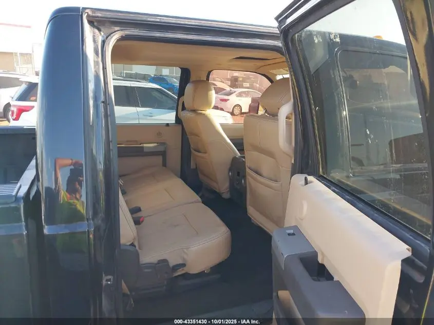 2015 FORD F-250 LARIAT