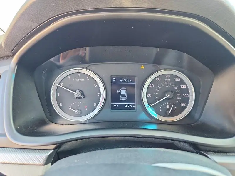 2018 HYUNDAI SONATA SE  