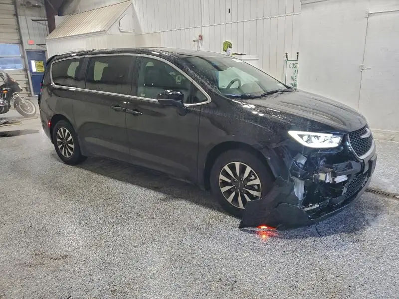 2025 CHRYSLER PACIFICA HYBRID SELECT  