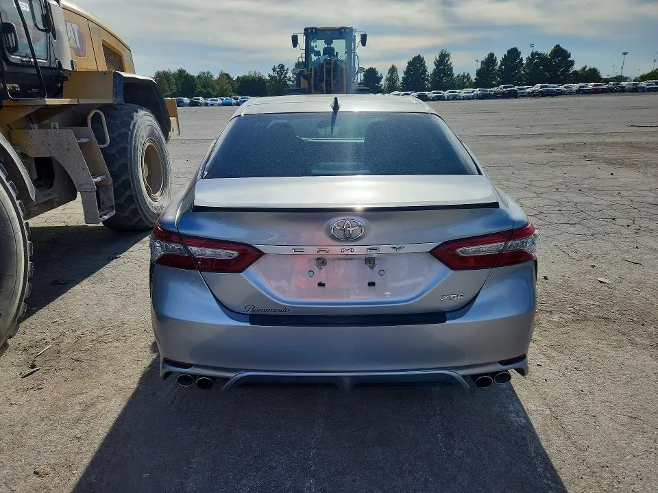 2019 TOYOTA CAMRY XSE  
