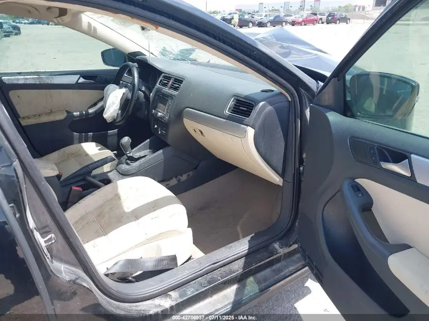 2012 VOLKSWAGEN JETTA 2.5L SEL