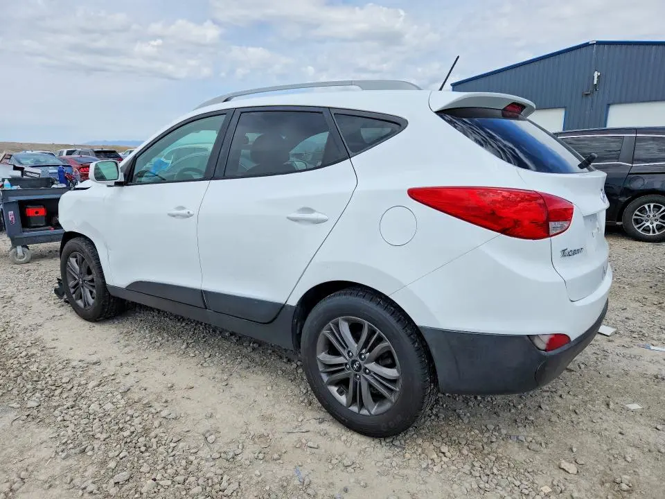 2015 HYUNDAI TUCSON SE  