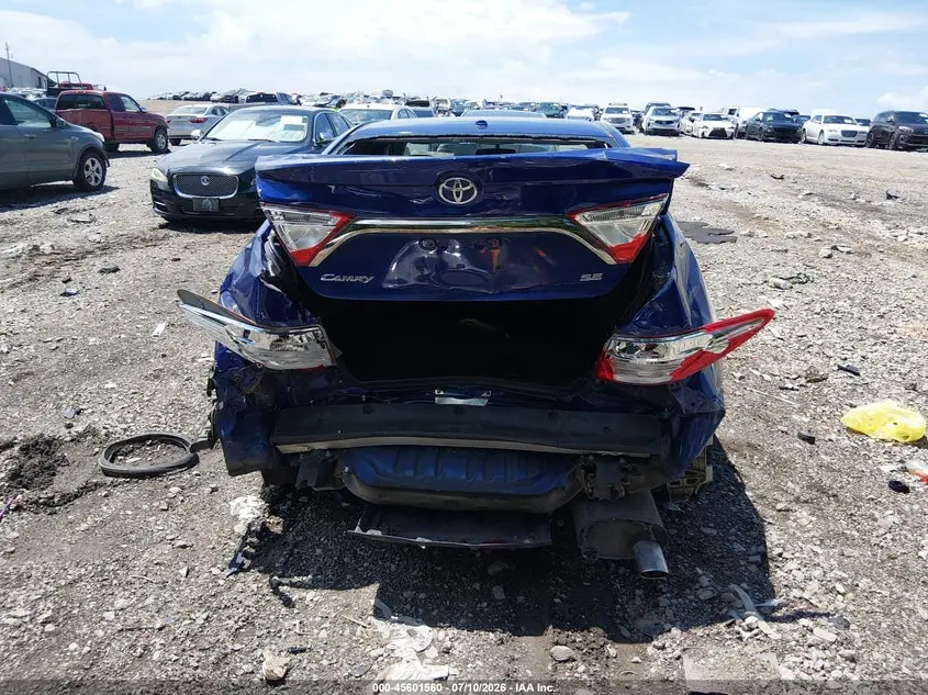 2016 TOYOTA CAMRY SE