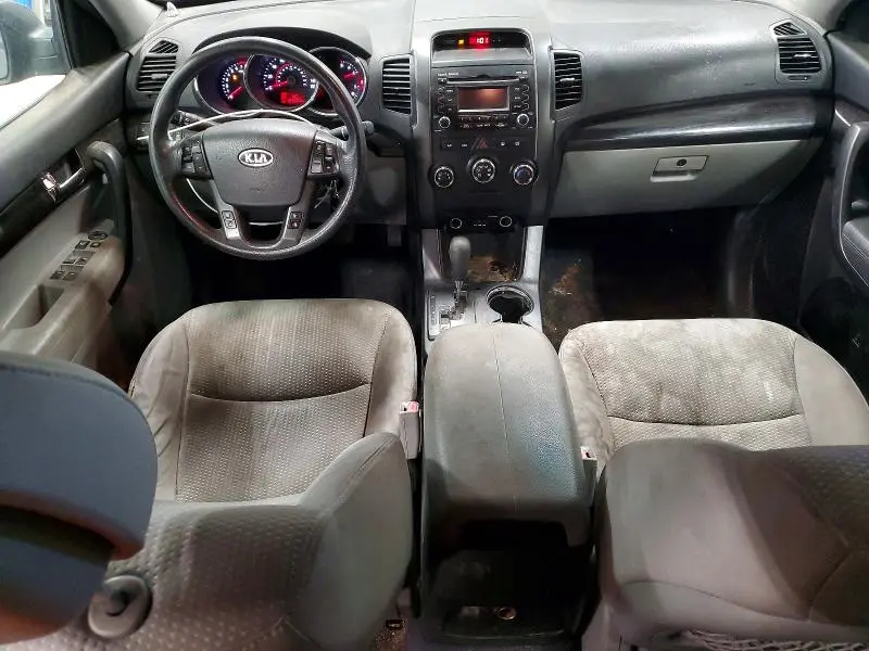 2011 KIA SORENTO LX  