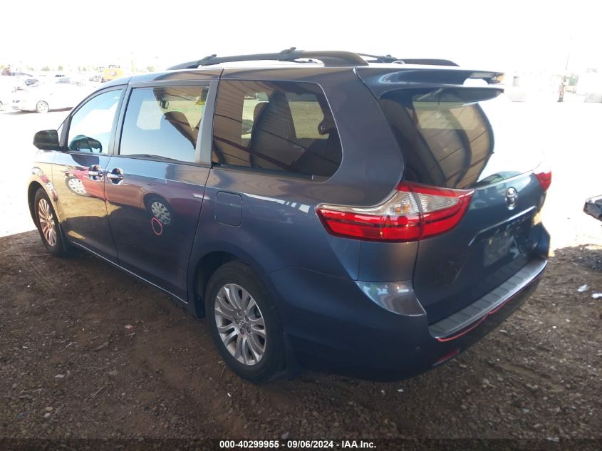 2017 TOYOTA SIENNA XLE 8 PASSENGER