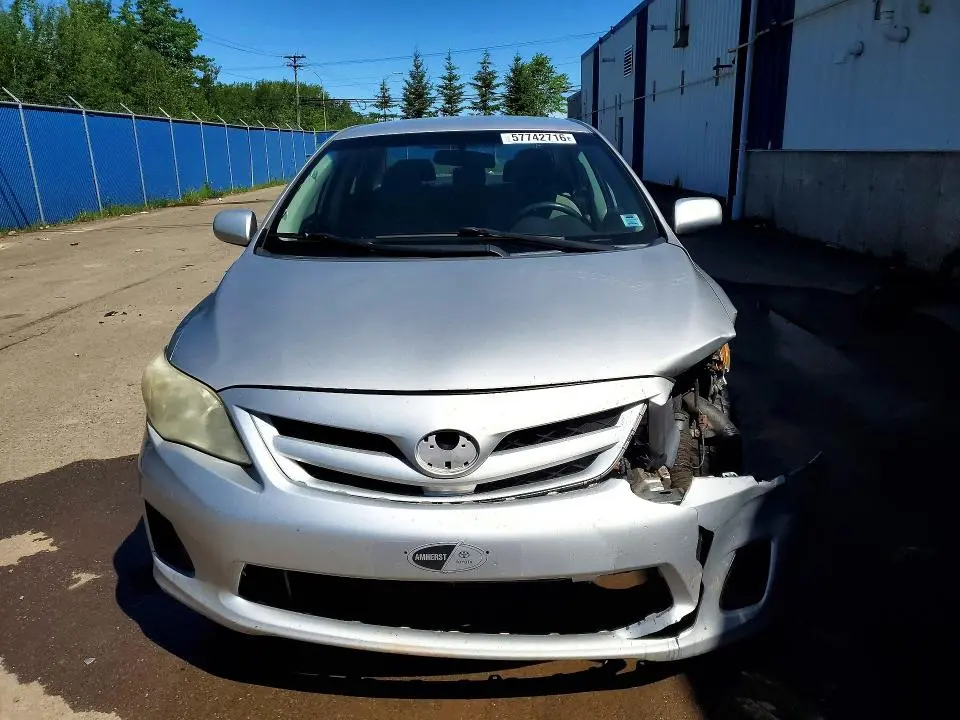2011 TOYOTA COROLLA BASE  