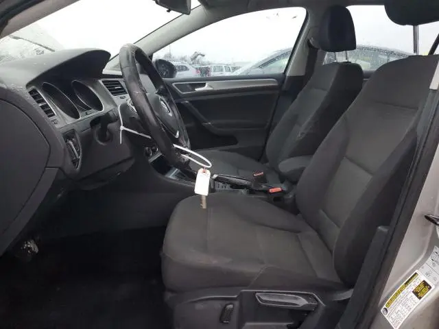 2016 VOLKSWAGEN GOLF S/SE  