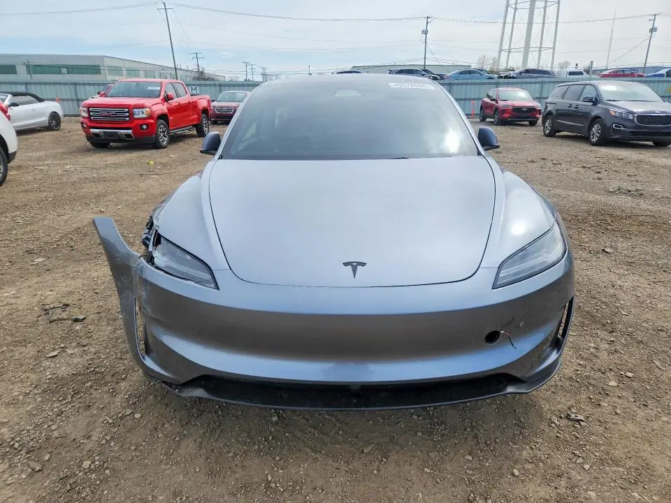 2026 TESLA MODEL 3   