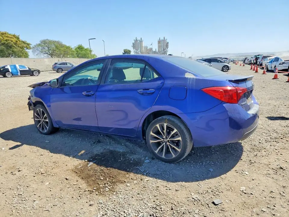 2017 TOYOTA COROLLA SE  