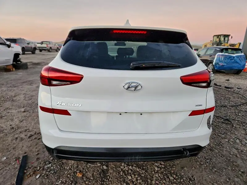 2020 HYUNDAI TUCSON SE  