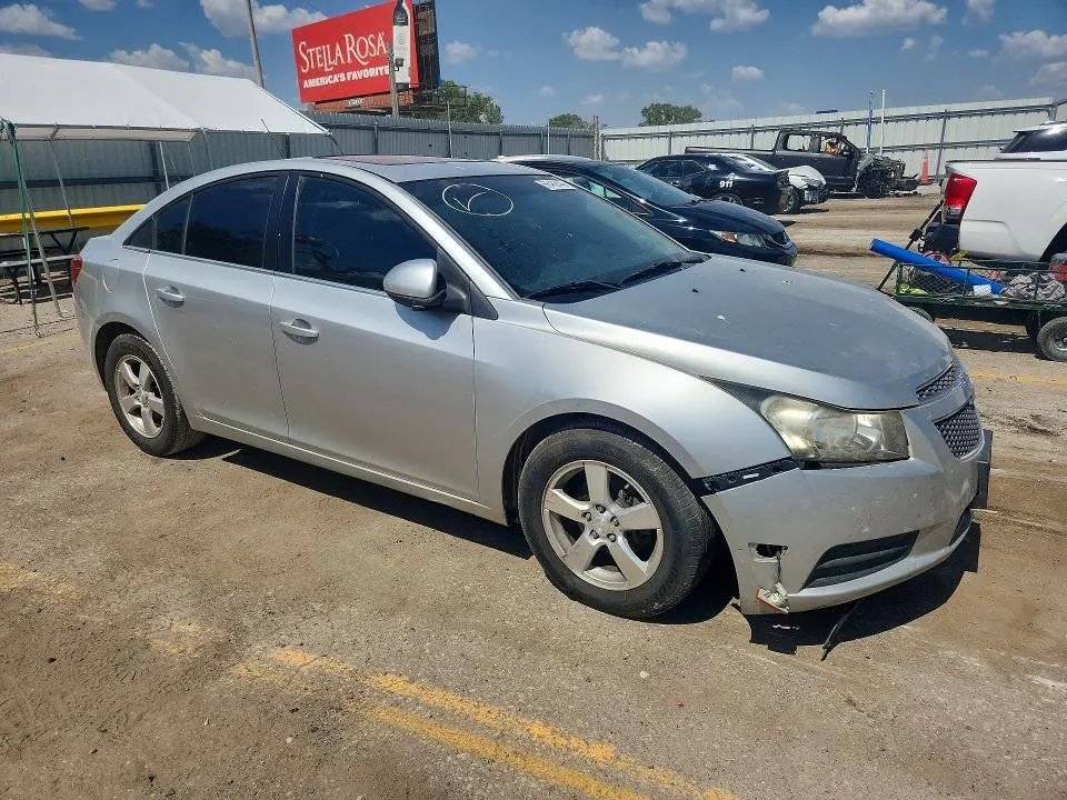 2012 CHEVROLET CRUZE LT  