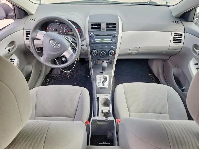 2010 TOYOTA COROLLA LE  