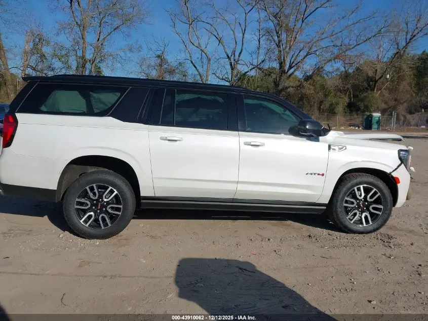 2024 GMC YUKON XL 4WD AT4