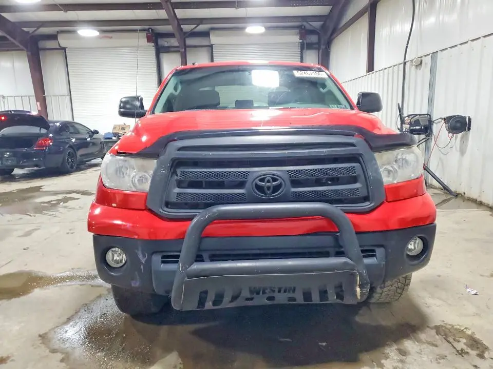 2011 TOYOTA TUNDRA CREWMAX SR5  