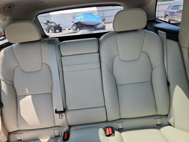 2021 VOLVO XC60 T5 MOMENTUM  