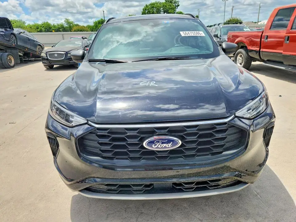 2023 FORD ESCAPE ST LINE  