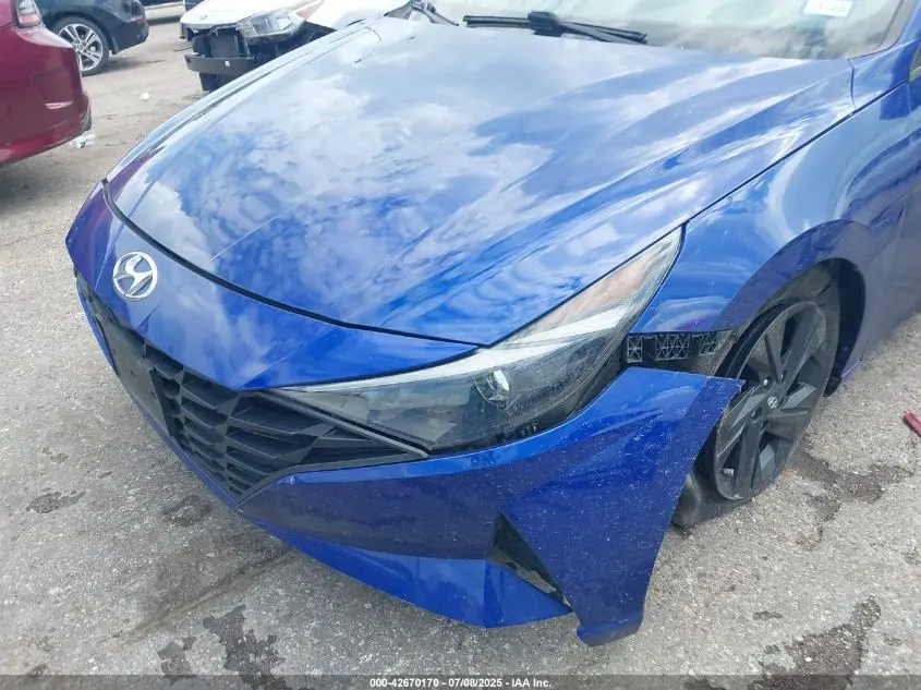 2022 HYUNDAI ELANTRA SEL