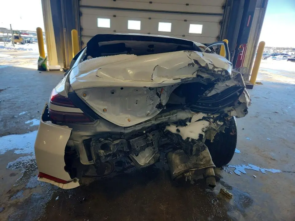 2025 GENESIS G70 BASE  