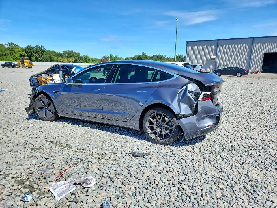 2019 TESLA MODEL 3   