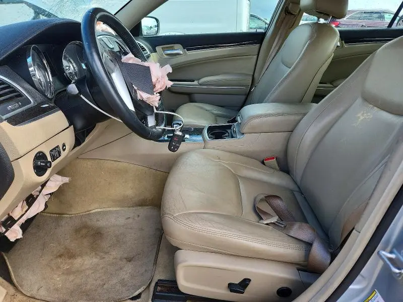 2013 CHRYSLER 300   