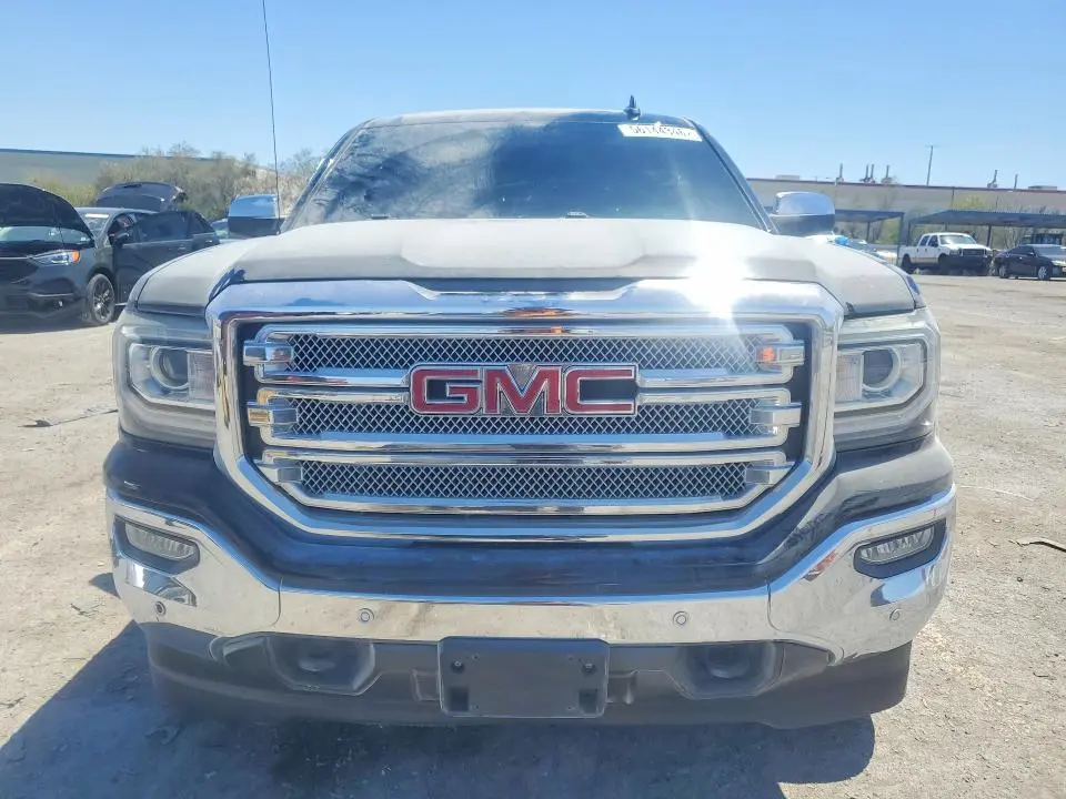 2018 GMC SIERRA K1500 SLT  