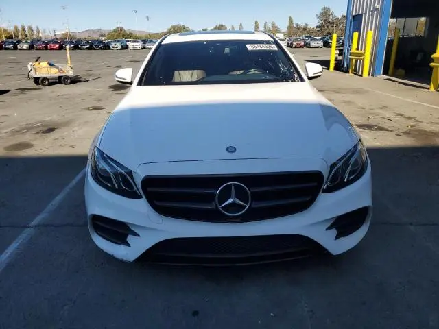 2017 MERCEDES-BENZ E 300  