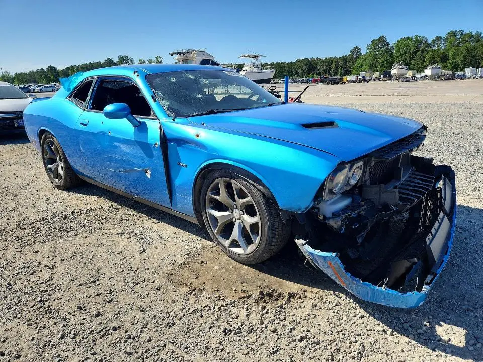 2015 DODGE CHALLENGER SXT PLUS  