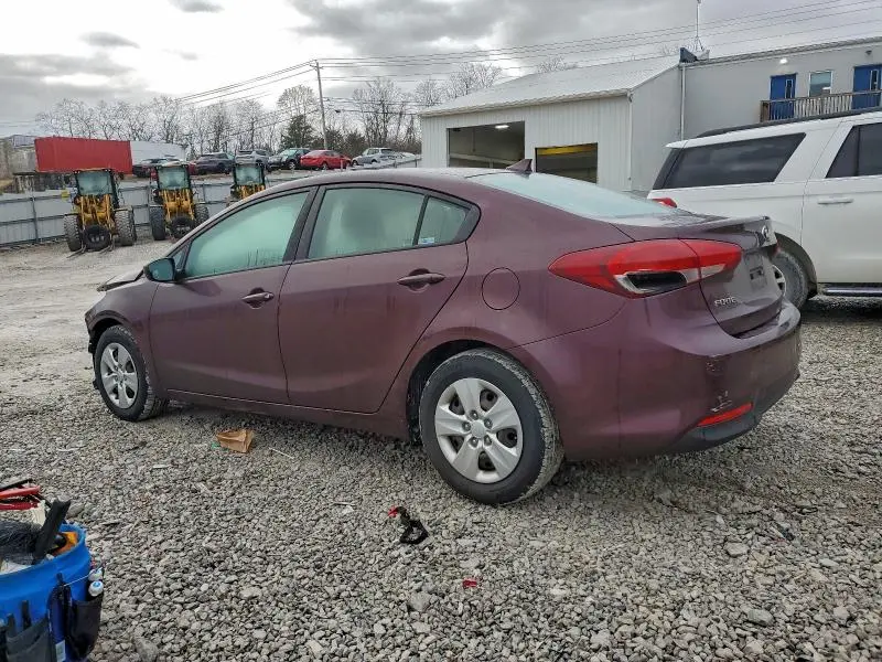 2017 KIA FORTE LX  