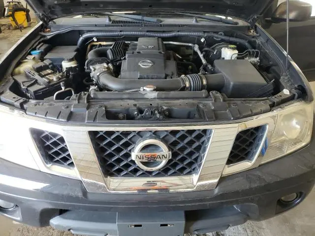 2014 NISSAN FRONTIER S  