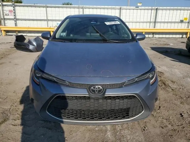 2021 TOYOTA COROLLA XLE  