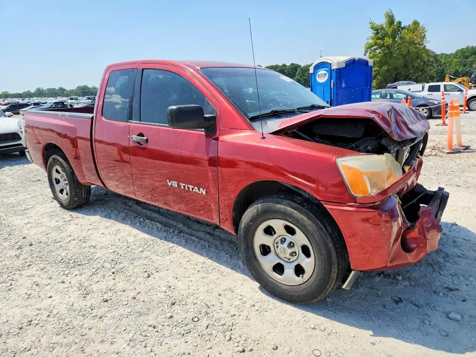 2015 NISSAN TITAN S  