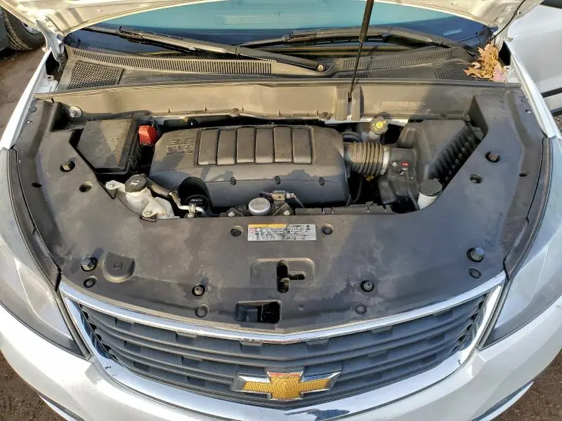 2017 CHEVROLET TRAVERSE LS  