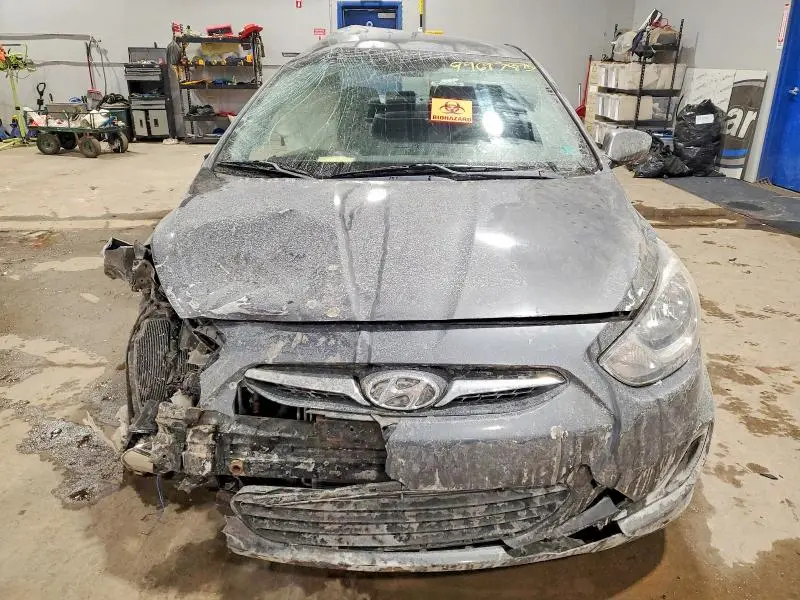 2012 HYUNDAI ACCENT GLS  