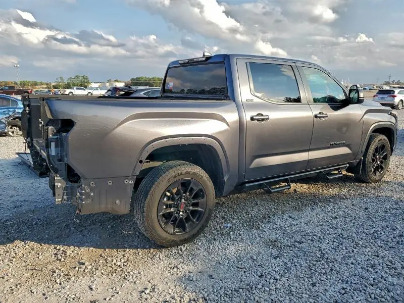 2024 TOYOTA TUNDRA CREWMAX SR  