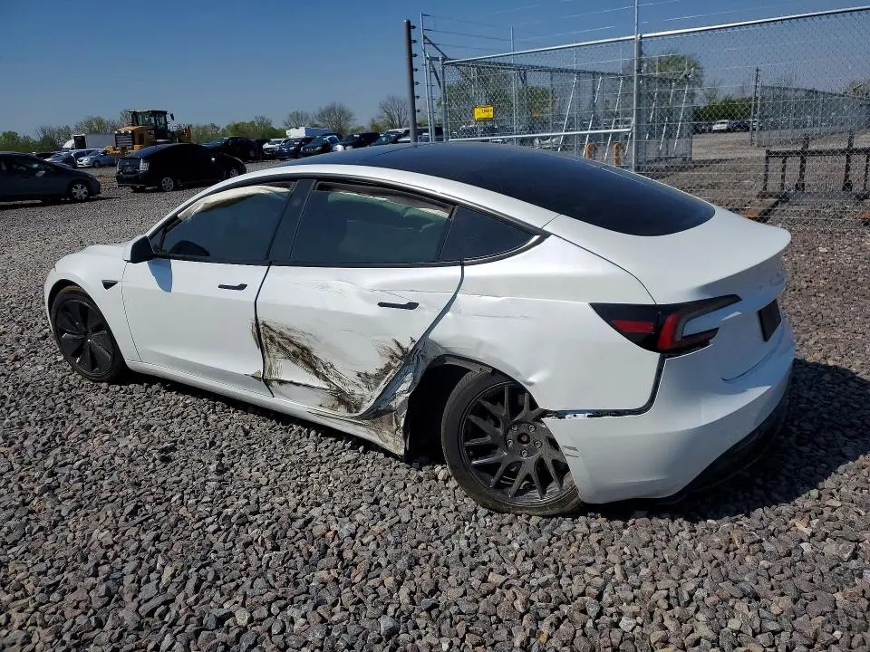 2025 TESLA MODEL 3   