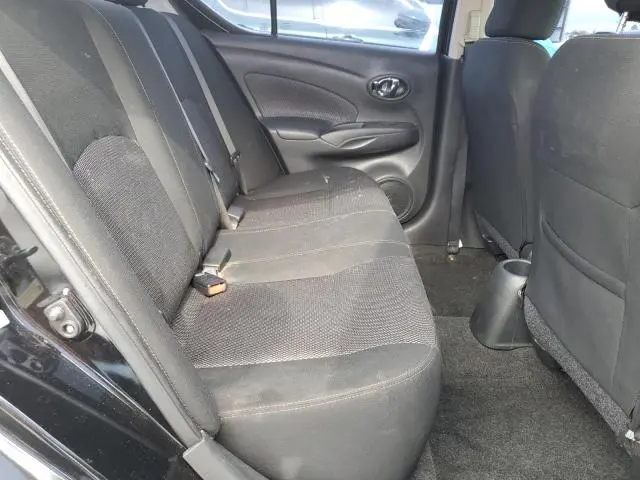 2018 NISSAN VERSA S  