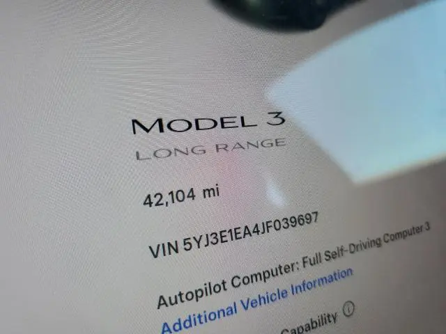 2018 TESLA MODEL 3   