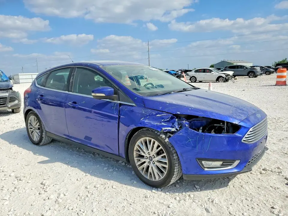 2015 FORD FOCUS TITANIUM  