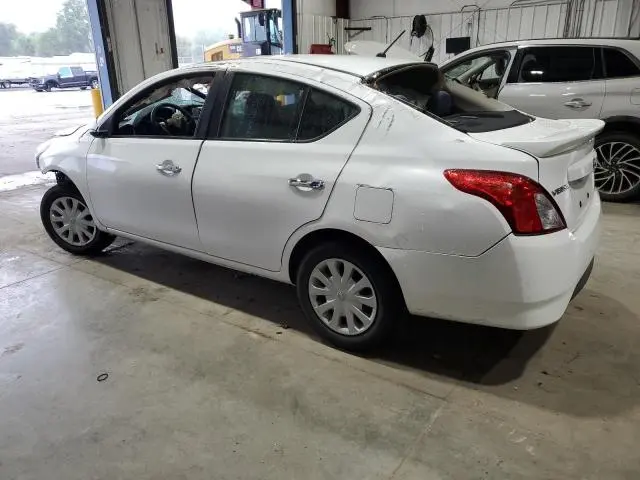 2019 NISSAN VERSA S  