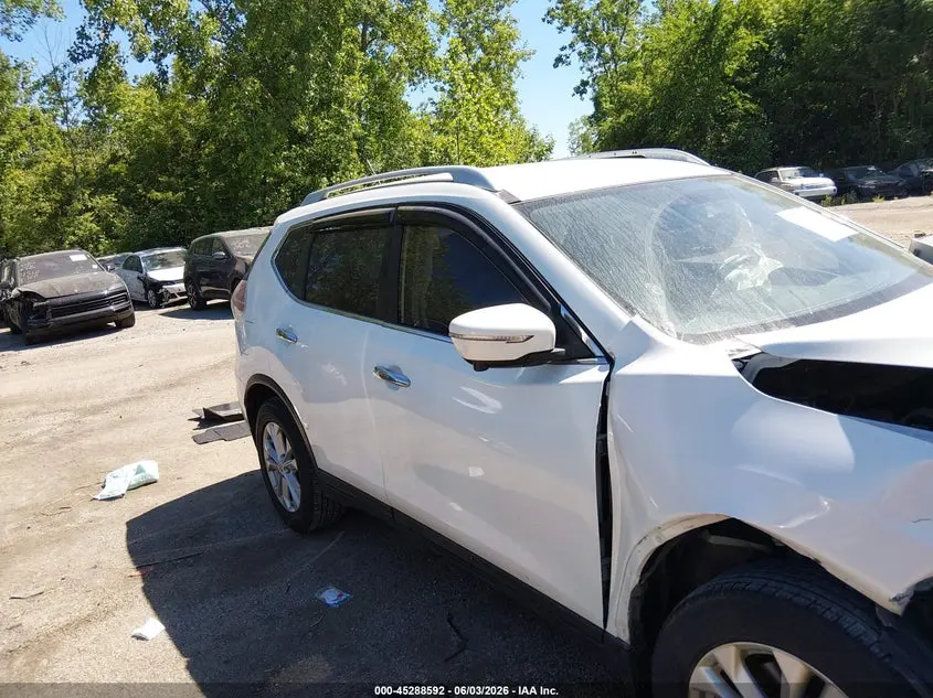 2014 NISSAN ROGUE SV