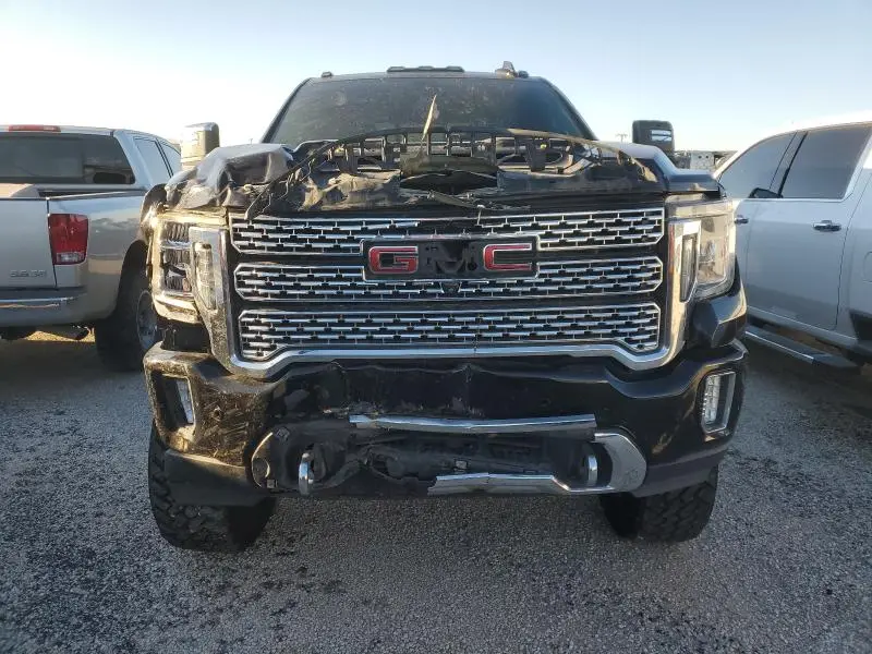 2020 GMC SIERRA K2500 DENALI  