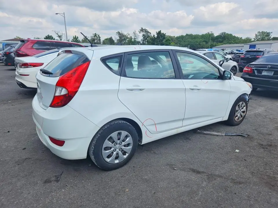 2017 HYUNDAI ACCENT SE  