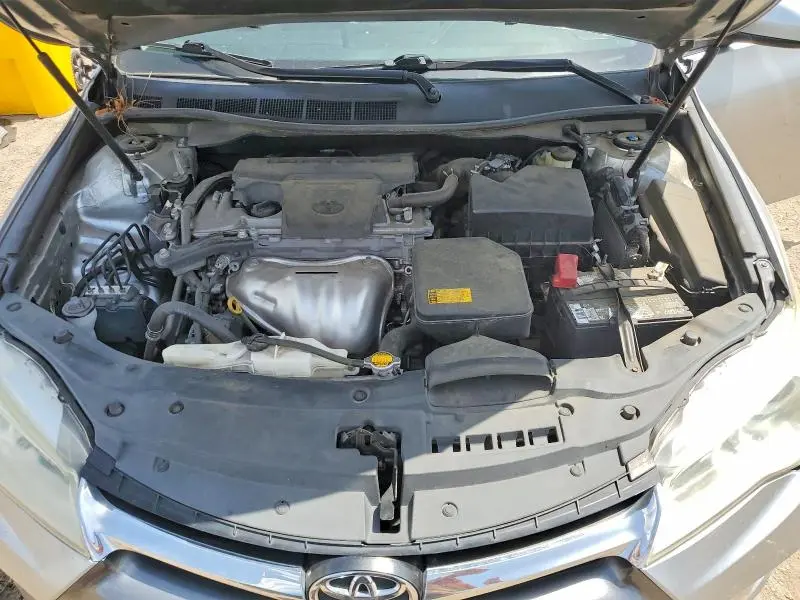 2015 TOYOTA CAMRY XLE  